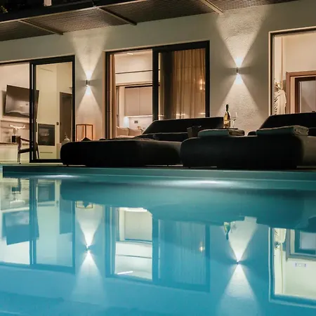 Wave Grand Infinity Villa Kuit - Luxury Retreat With Stunning Sea Views