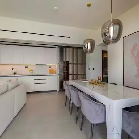 Villa Wave Grand Infinity Villa Kuit - Luxury Retreat With Stunning Sea Views *